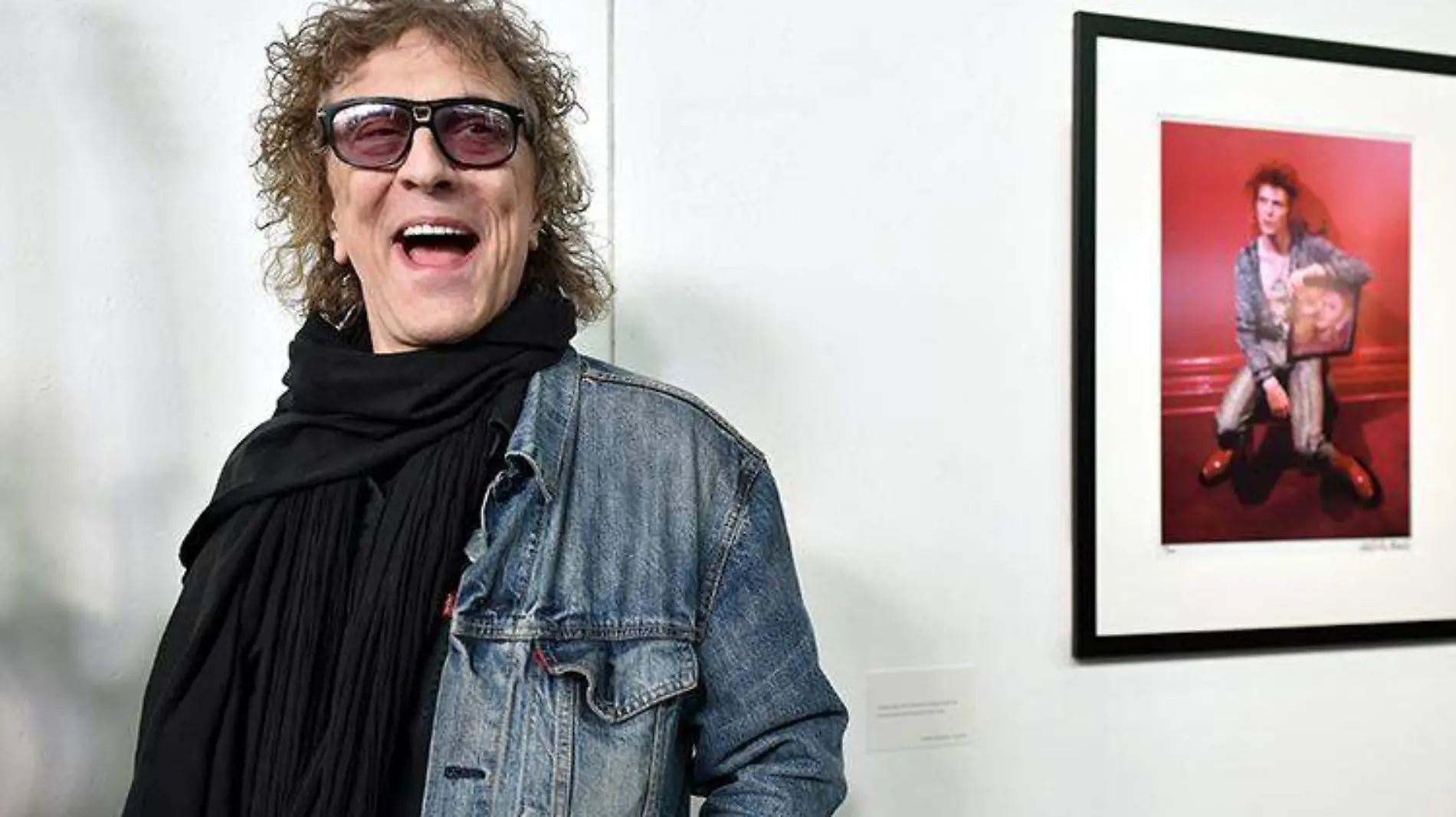 Mick Rock, muere el fotógrafo de las estrellas del rock